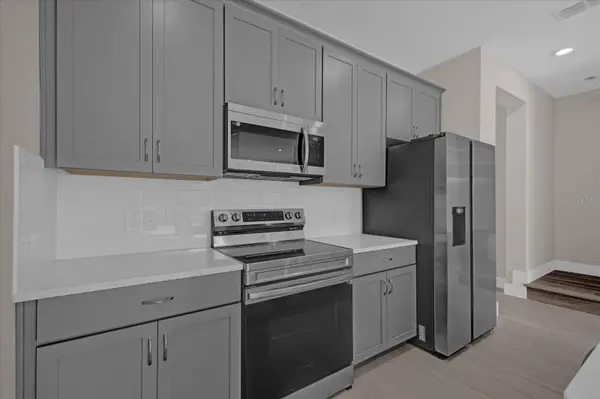 7838 SPECTRUM DR, Kissimmee, FL 34747