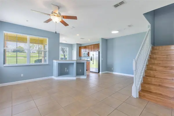 906 ASSEMBLY CT, Kissimmee, FL 34747
