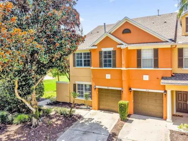 906 ASSEMBLY CT, Kissimmee, FL 34747