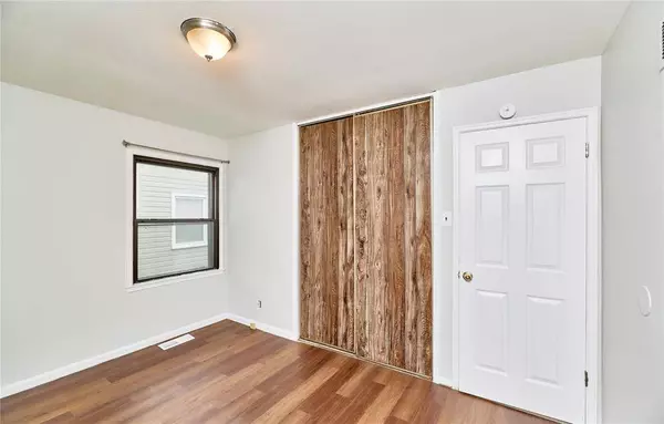 10359 Renfrew DR, St Louis, MO 63137