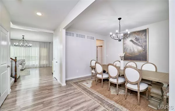 668 Winding Bluffs DR, Unincorporated, MO 63026