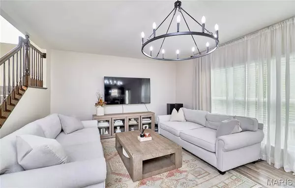 668 Winding Bluffs DR, Unincorporated, MO 63026