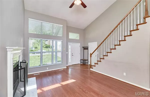 4016 Whitehall DR, Arnold, MO 63010