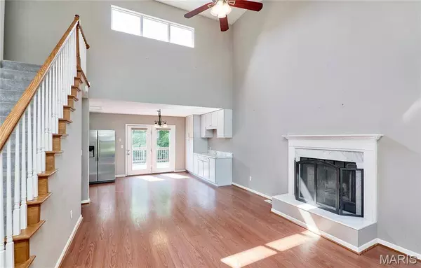 4016 Whitehall DR, Arnold, MO 63010