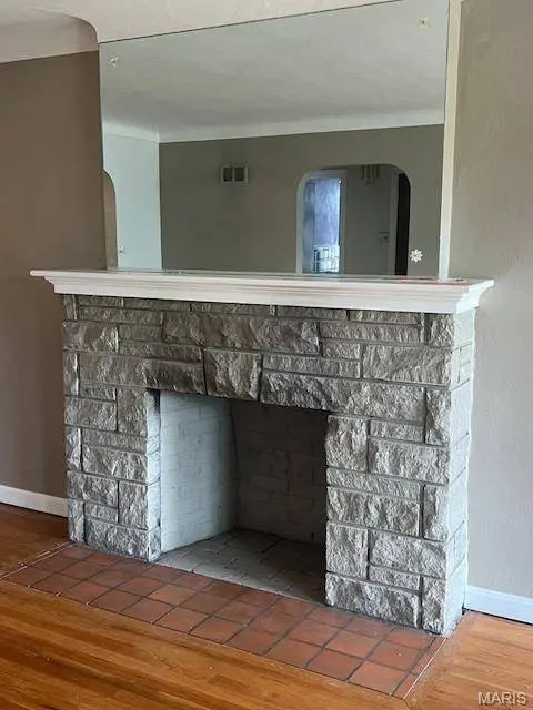 6721 Itaska ST, St Louis, MO 63109