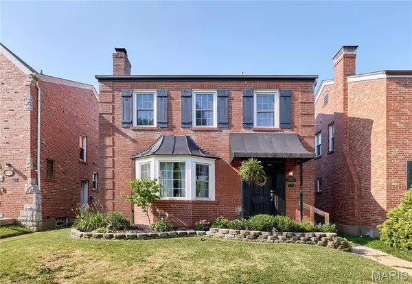 6218 Pernod AVE, St Louis, MO 63139