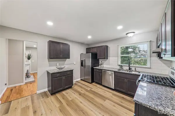 11869 Galba DR, Black Jack, MO 63033