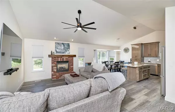 2928 Glaize Creek DR, Imperial, MO 63052