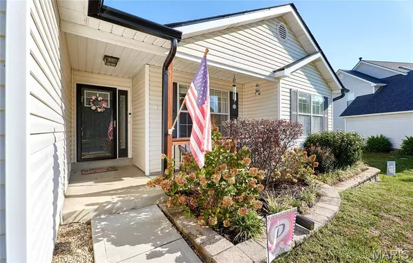 1909 Mid Summer DR, Imperial, MO 63052