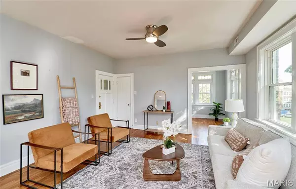 6308 S Rosebury AVE #3E, Clayton, MO 63105