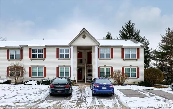 78 Sugar Glen CT #7, St Peters, MO 63376