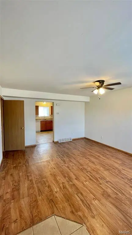 10-12 Kingston DR, Moscow Mills, MO 63362