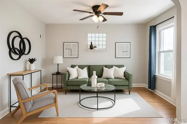 6339 Marquette AVE, St Louis, MO 63139