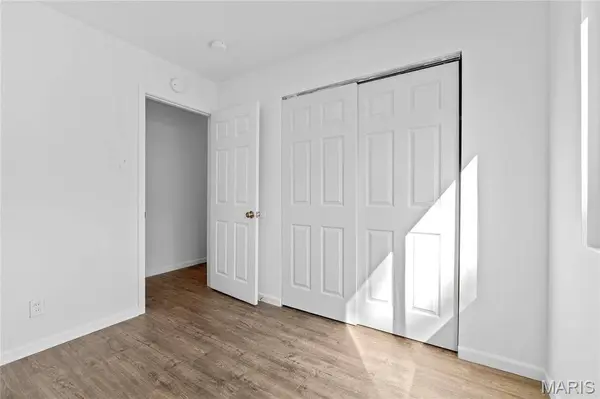 116 Barto DR, Hazelwood, MO 63135