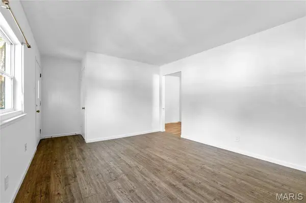 116 Barto DR, Hazelwood, MO 63135