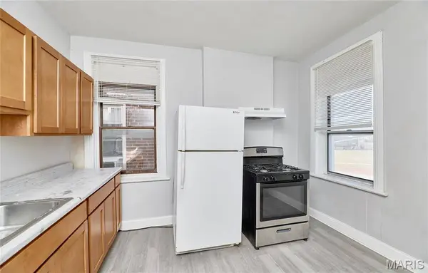 953 Catalpa ST, St Louis, MO 63112