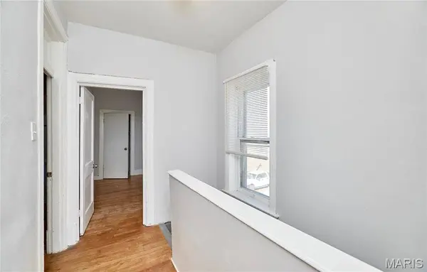 953 Catalpa ST, St Louis, MO 63112