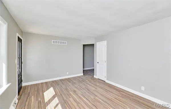 3523 E Four Ridge RD, Imperial, MO 63052