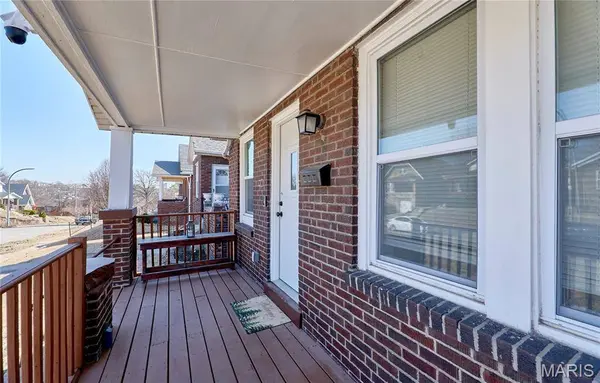 4132 Miami ST, St Louis, MO 63116