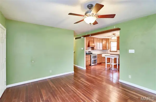 4938 Ben Myr DR, House Springs, MO 63051