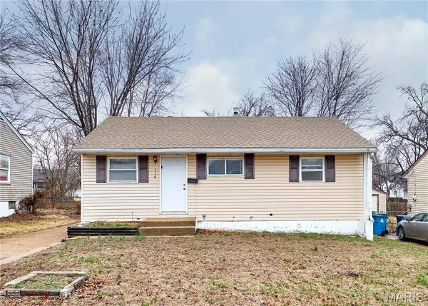 419 Cameron RD, Riverview, MO 63137