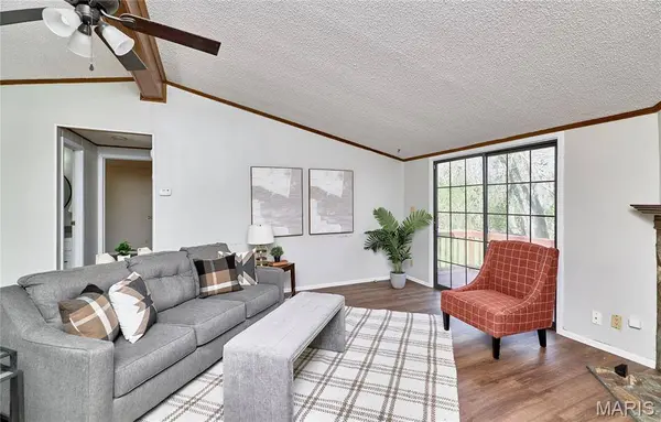 103 E Lark DR #A, Unincorporated, MO 63026