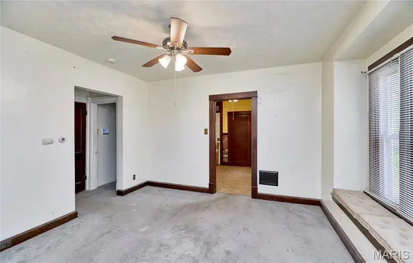 3125 Thelma AVE, St Louis, MO 63121