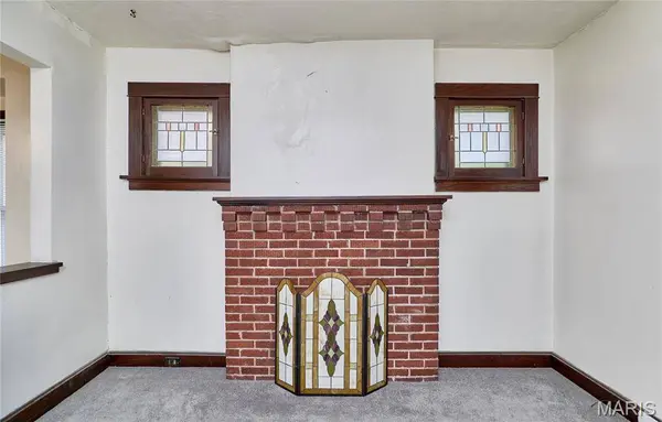 3125 Thelma AVE, St Louis, MO 63121