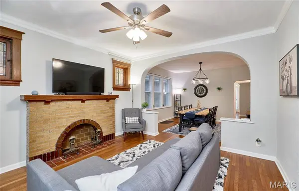 6139 Tennessee AVE, St Louis, MO 63111
