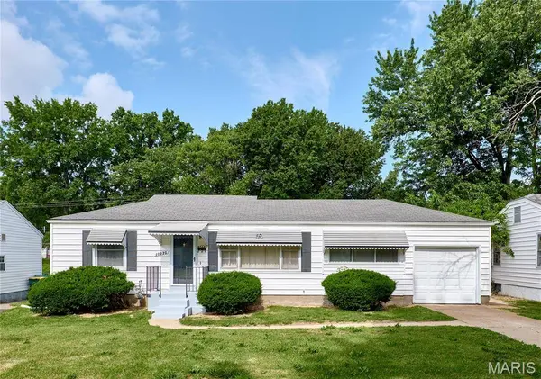 10075 Coburg Lands DR, St Louis, MO 63137