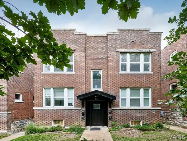 3541 Oregon AVE, St Louis, MO 63118