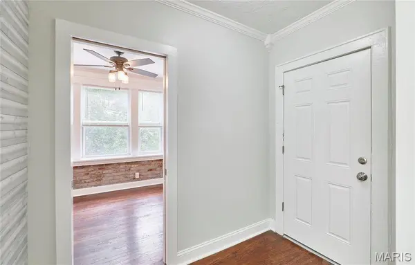 3541 Oregon AVE, St Louis, MO 63118