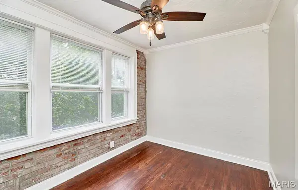 3541 Oregon AVE, St Louis, MO 63118