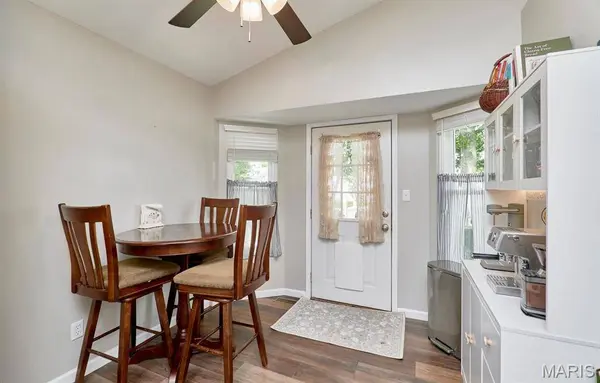 66 Jacqueline CIR, O'fallon, MO 63368