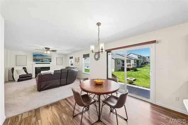 819 Cedar Bluff WAY, Fenton, MO 63026
