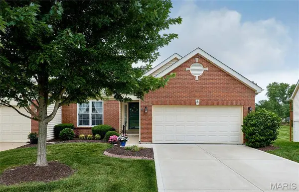 8 Turtle Creek Villas DR #4R, O'fallon, MO 63366