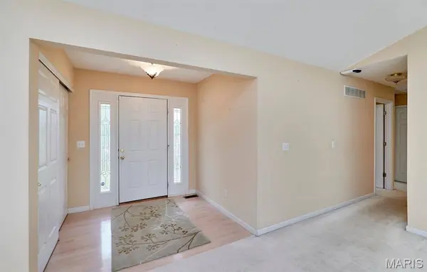1516 Hibernation HOLW, Wentzville, MO 63385