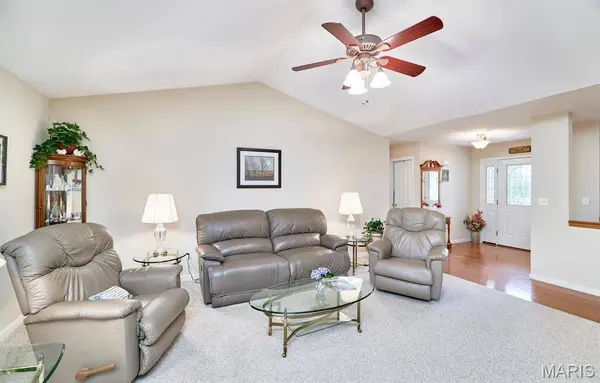 9852 Sand Castle DR, Pevely, MO 63070