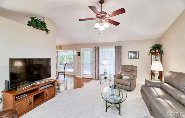 9852 Sand Castle DR, Pevely, MO 63070