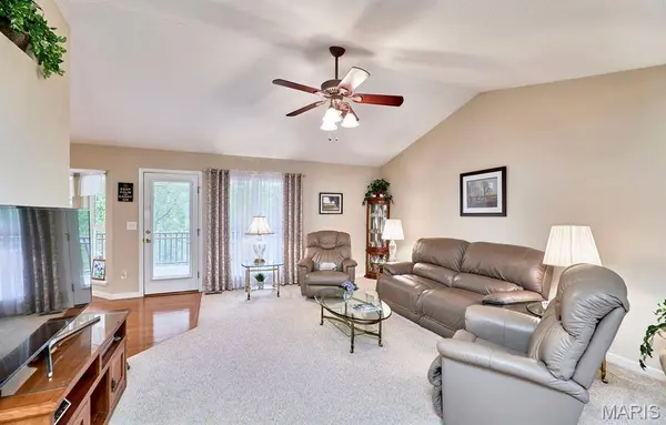 9852 Sand Castle DR, Pevely, MO 63070