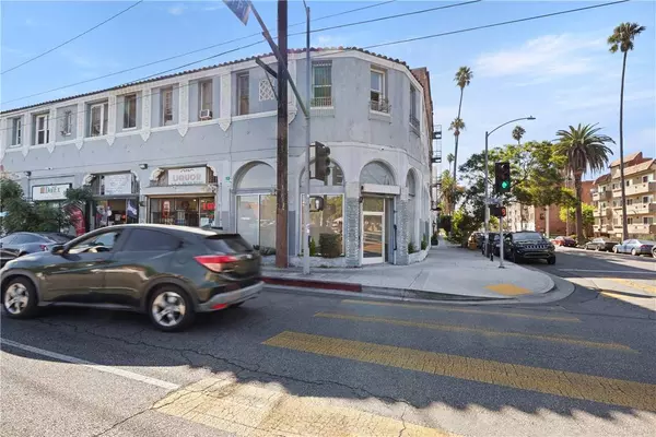 4356 W 3rd, Los Angeles, CA 90020