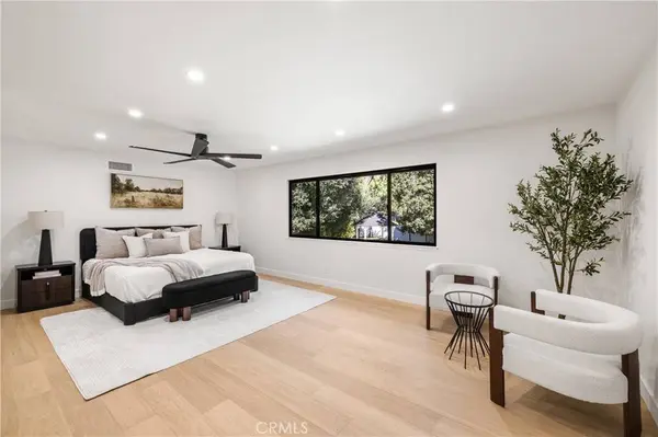 5340 Edgeware DR, Calabasas, CA 91301