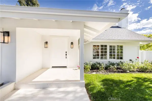 5204 Ambridge, Calabasas, CA 91301