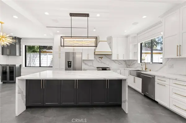 22121 Providencia, Woodland Hills, CA 91364