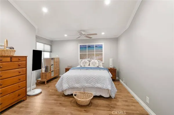 19400 Wyandotte #19, Reseda, CA 91335