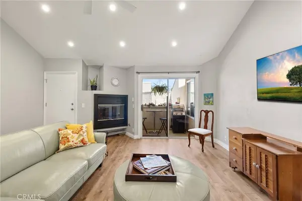 19400 Wyandotte #19, Reseda, CA 91335