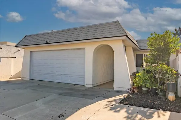 309 Calle Montecito, Oceanside, CA 92057