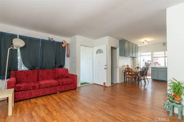 309 Calle Montecito, Oceanside, CA 92057