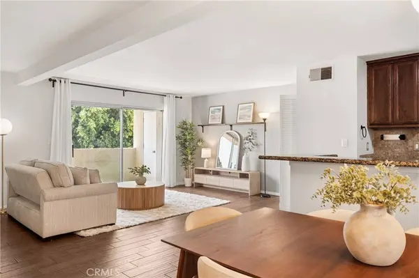 10636 Woodley AVE #47, Granada Hills, CA 91344