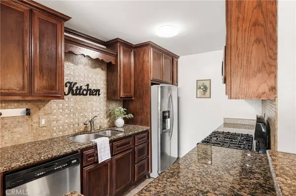 10636 Woodley AVE #47, Granada Hills, CA 91344